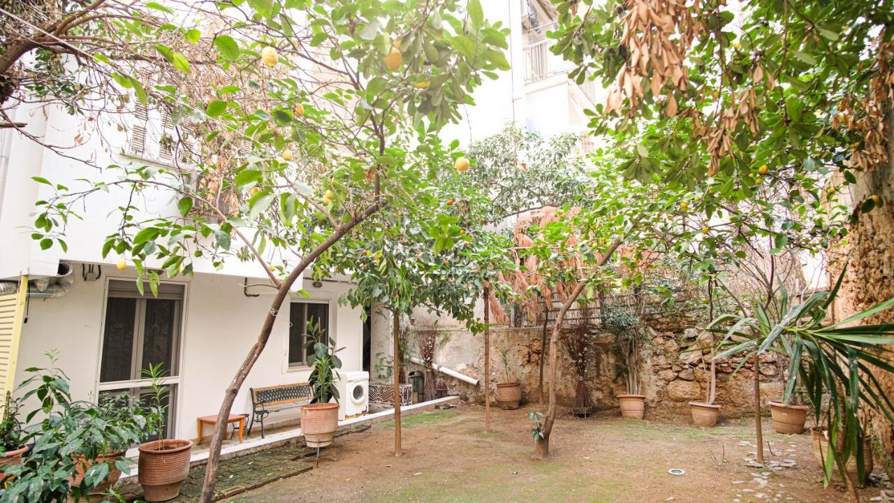 Calm And Cozy Flat With Romantic Garden Athens Exterior photo